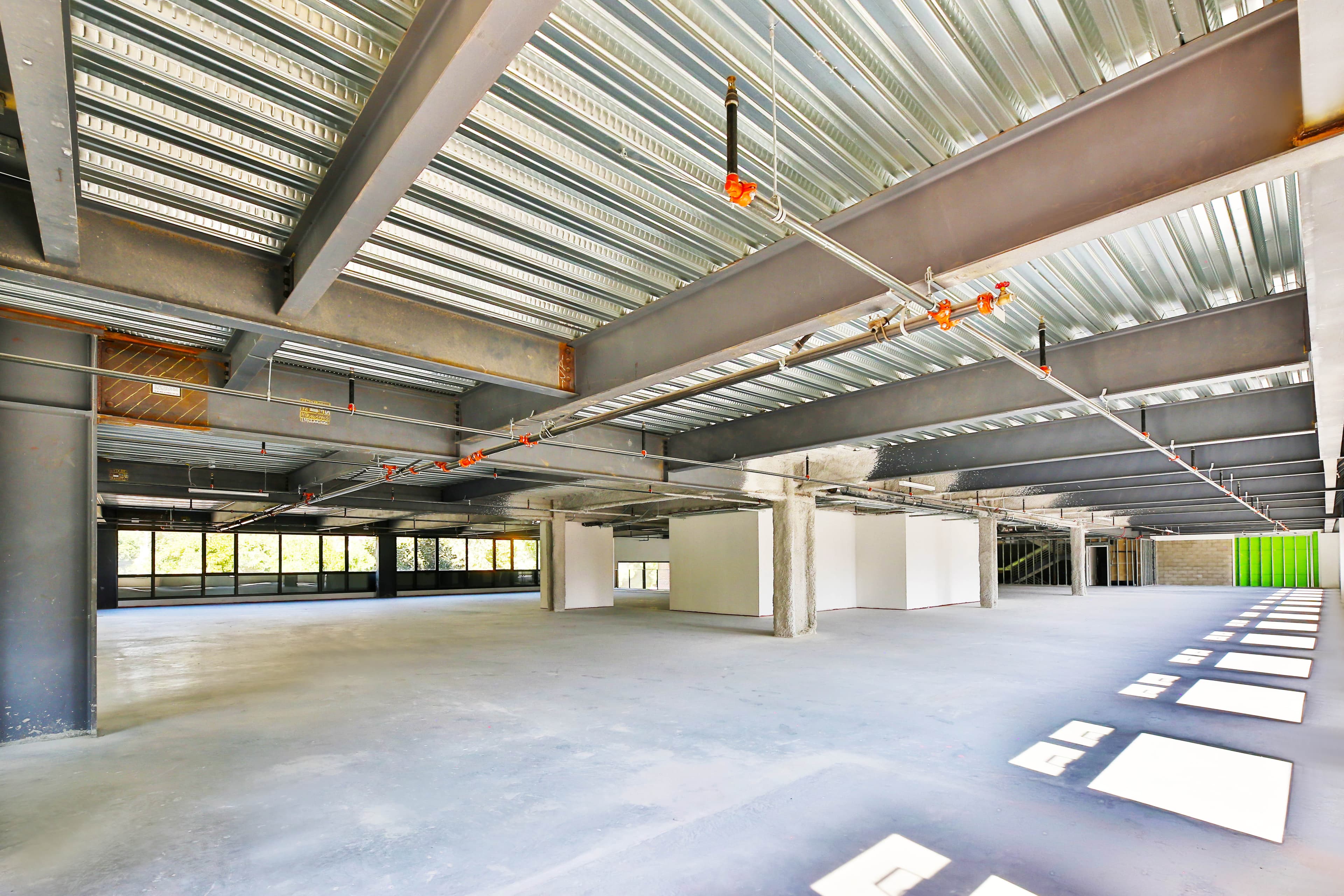 900 Gayley - Image 22