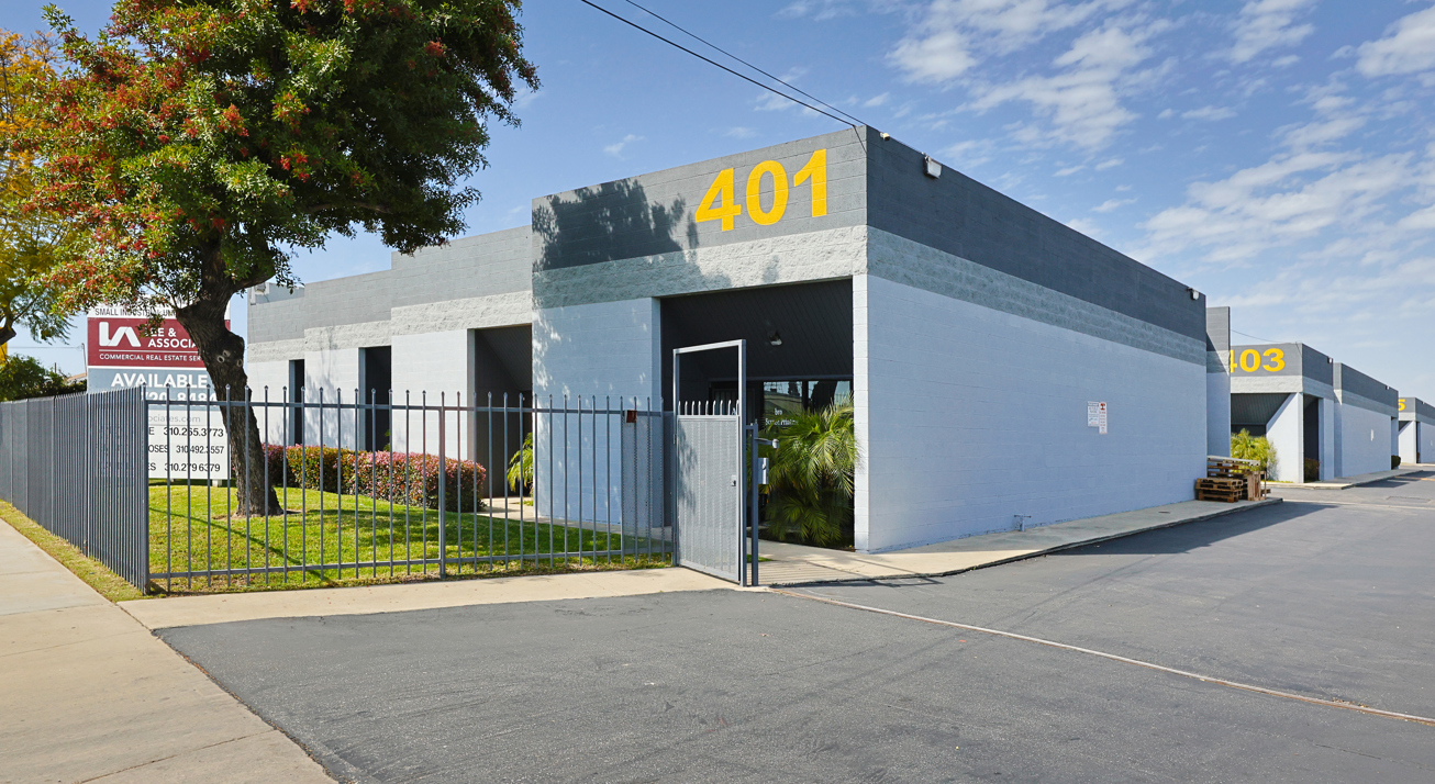 South Bay Trade Center - Image 6
